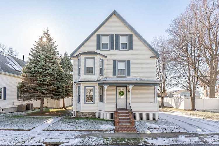 22 James St. Peabody, MA 01960 | MLS 73065234 Photo 1