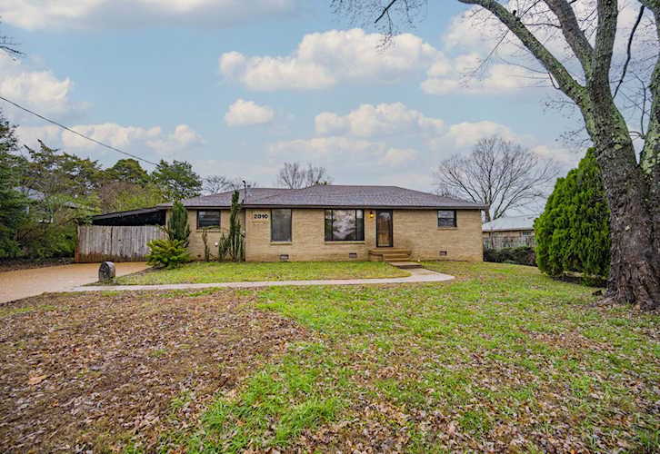 2010 Battleground Dr Murfreesboro, TN 37129 | MLS 2468899 Photo 1