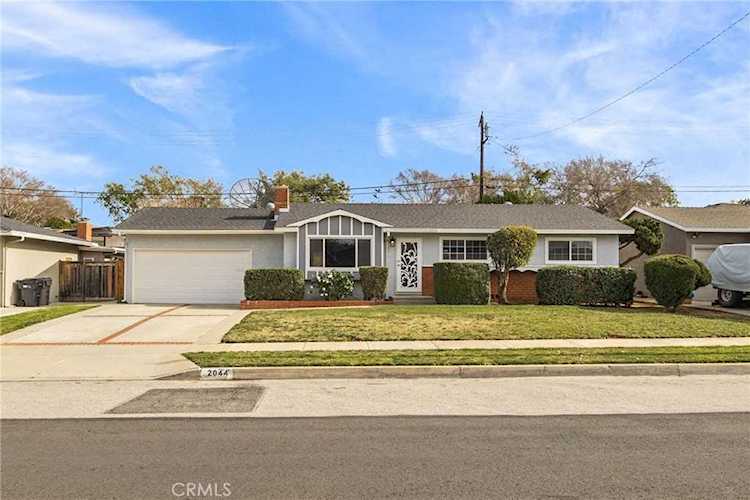 2044 Ridgeview Corona, CA 92882