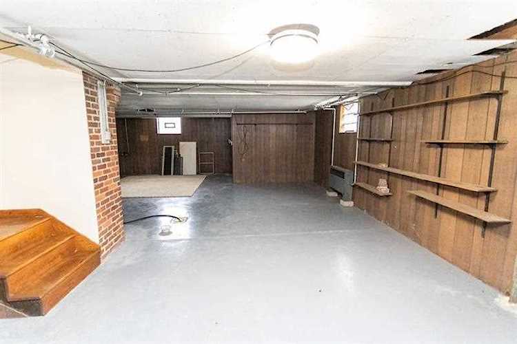 471 Street Uniontown Fayette PA 15401 226,900