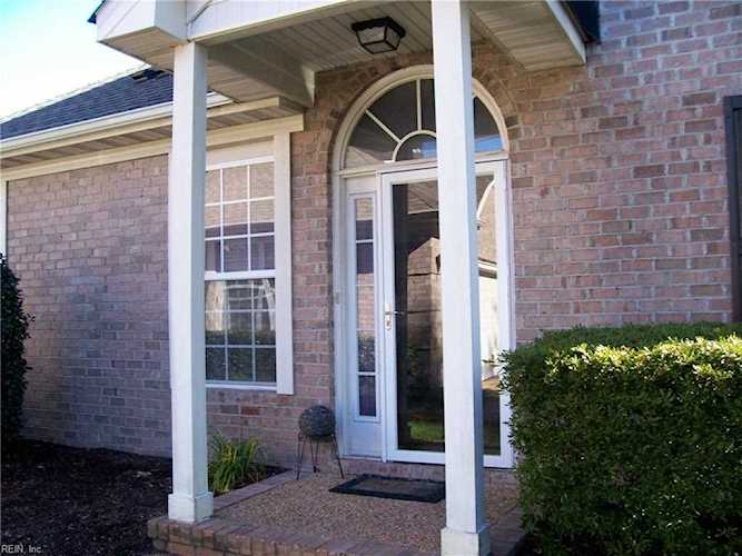 2012 Estates Way Portsmouth, VA 23703