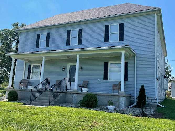 1527 Cummins Ferry Rd Versailles, KY 40383