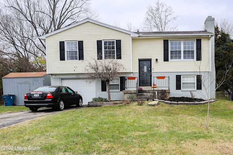 9207 Foxtail Ln, Crestwood, KY 40014 - Orchard Grass Hills $242,500 Photo 1
