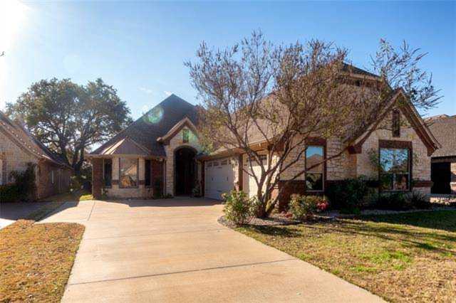 3524 Abes Landing Drive Granbury, TX 76049