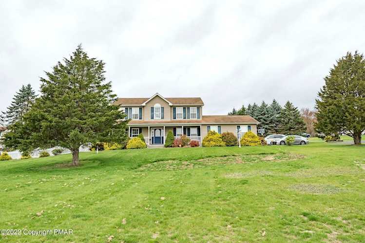 126 Arthur Ln Brodheadsville, PA 18322 | MLS PM-102165 Photo 1