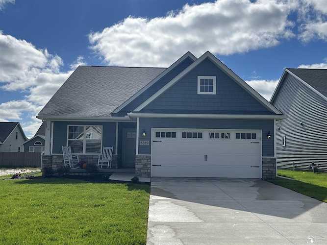 8289 Grande Lake Circle Bedford Twp, MI 48182
