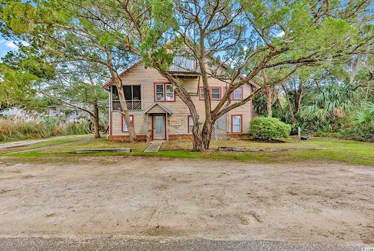 298 Myrtle Ave. Pawleys Island, SC 29585