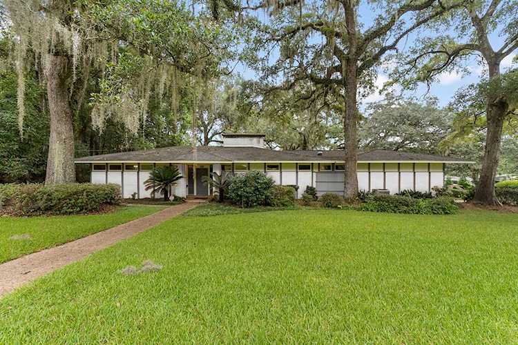 916 Ivanhoe Rd Tallahassee, FL 32312 in Waverly Hills Photo 1