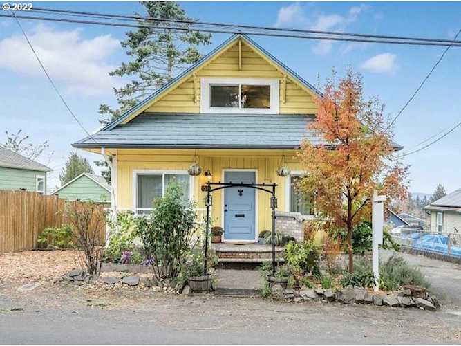 515 Pearl ST, Oregon City, OR 97045 | MLS# 22538011 Photo 1