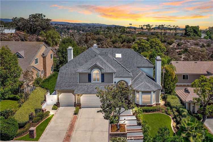 26232 Mount Diablo Rd Laguna Hills, CA 92653 | MLS OC22185019 Photo 1