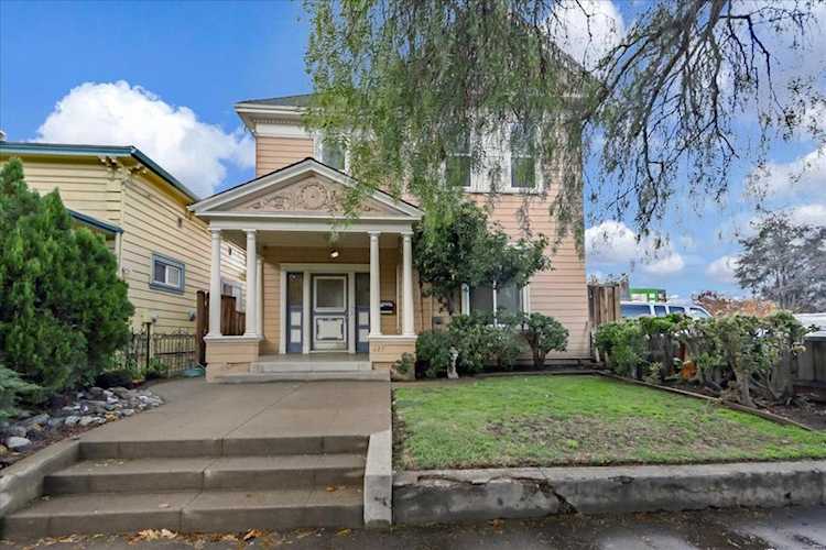 627 S 3rd St San Jose, CA 95112