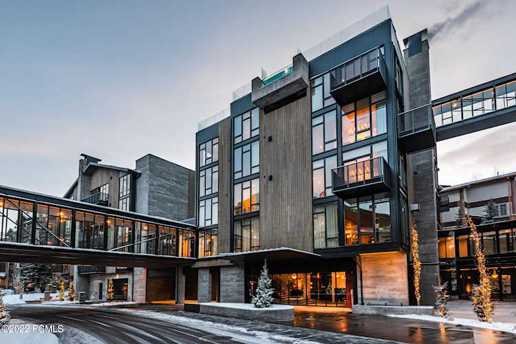 7520 Royal St Park City, UT 84060