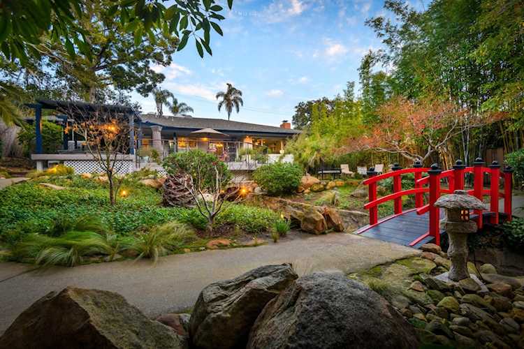1915 Garden St Santa Barbara, CA 93101