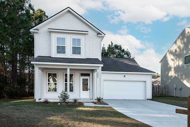 305 Salamander Ct Huger, SC 29450 | MLS 22030898 Photo 1