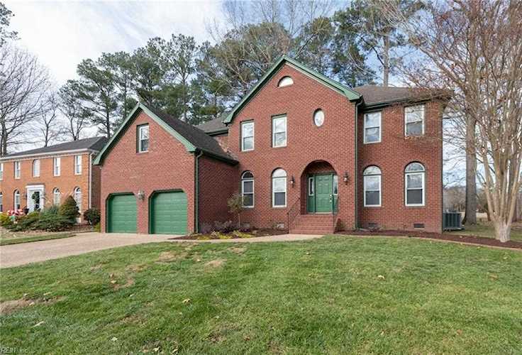 620 San Pedro Dr Chesapeake, VA 23322
