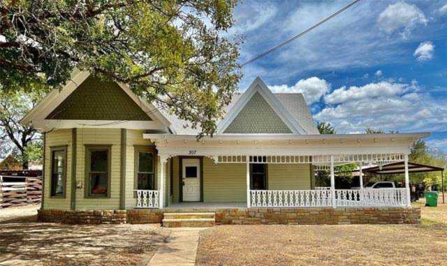 307 N Grafton Street Dublin, TX 76446