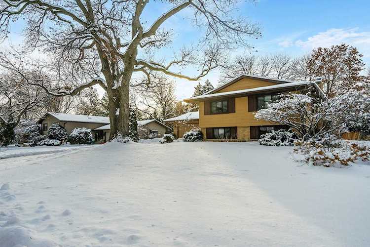 1980 Skillman Avenue W Roseville, MN 55113