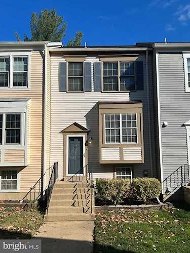 2444 Ridgehampton Ct For Sale in Reston Photo 1