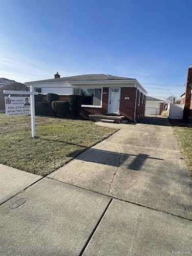 28961 Grant, Saint Clair Shores, MI 48081 in Cox Estates # 03|Macomb MLS# 60176009 Photo 1