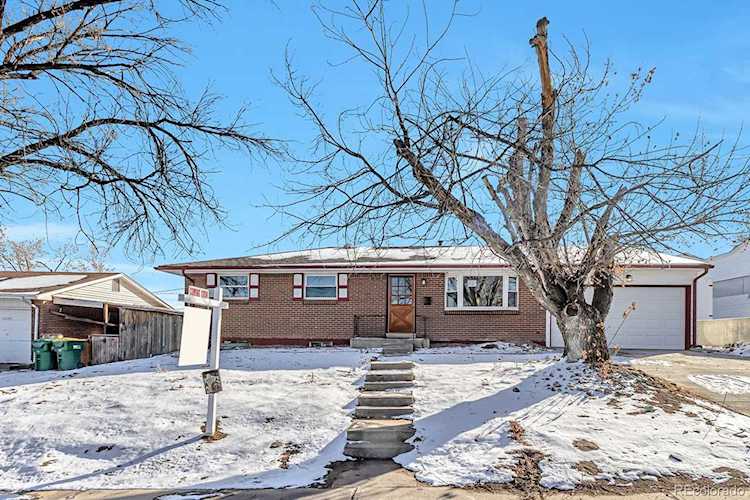 8330 Louise Dr Denver, CO 80221