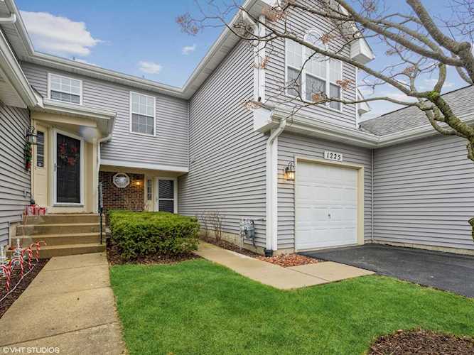 1225 Hathaway Circle Elgin, IL 60120 | MLS 11690909 Photo 1