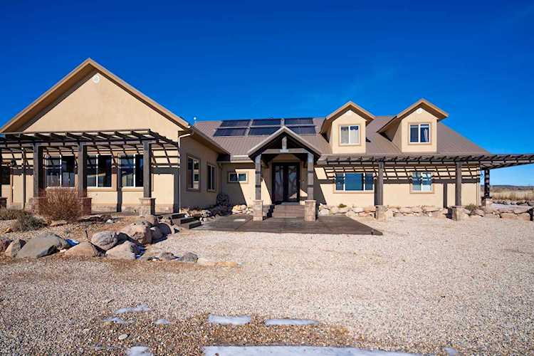 1109 E 400 S New Harmony, UT 84757