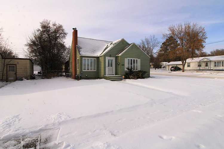 625 NW 19th St Minot, ND 58703