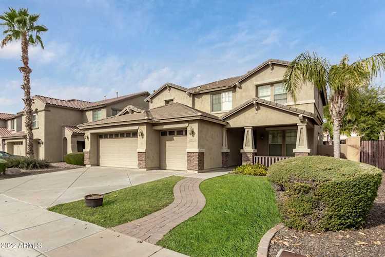 5120 W Saddlehorn Road Phoenix, AZ 85083