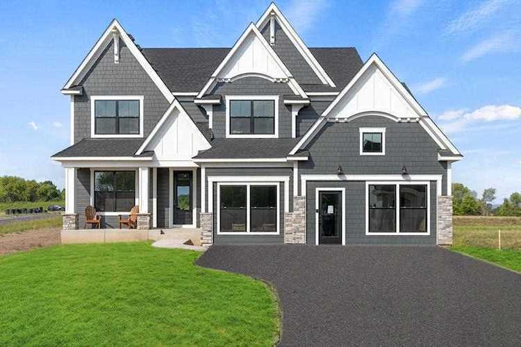 4226 Gable Lane Woodbury, MN 55129