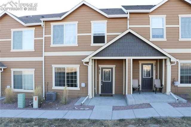 1817 Final View Alley Colorado Springs, CO 80910