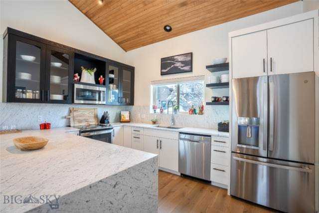 472 Firelight Big Sky, MT 59716