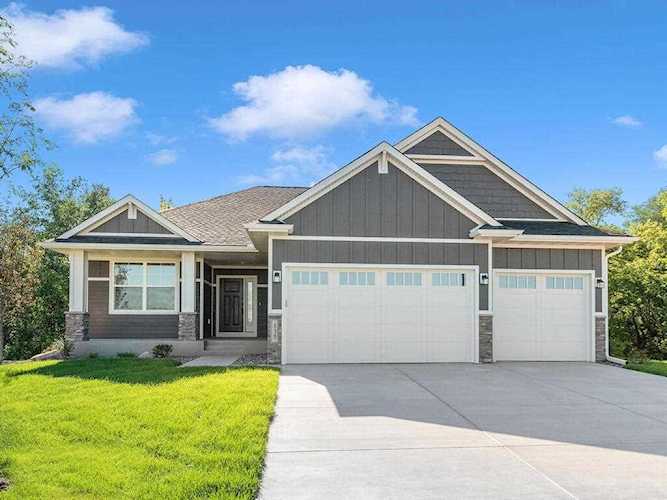 135 Creekside Bay SE Saint Michael, MN 55376