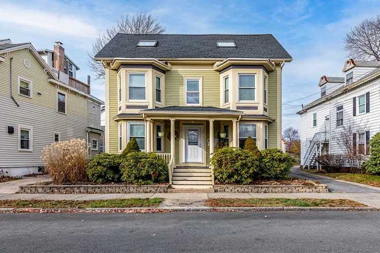 21 Baltimore St #2 Lynn, MA 01902
