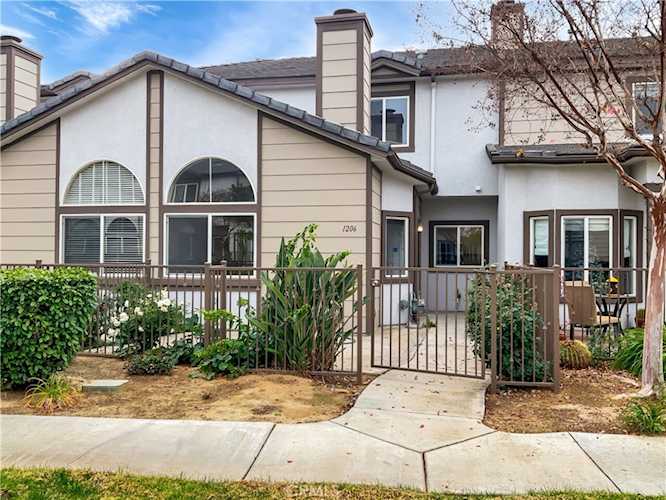 1555 Orange Ave #1206 Redlands, CA 92373
