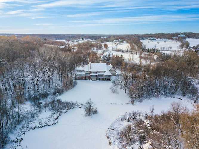 2200 Hollybush Road Medina, MN 55340