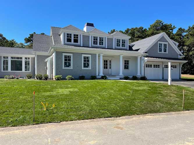7 Turtle Run Harwich, MA 02645