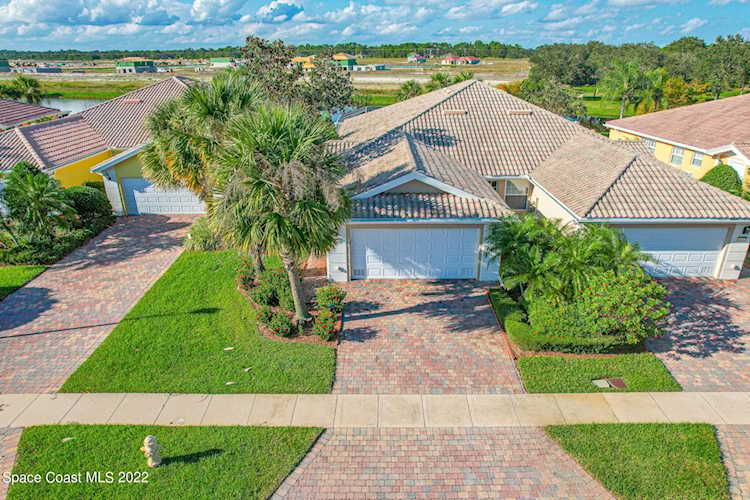 3454 SE Hyperion Way Palm Bay, FL 32909