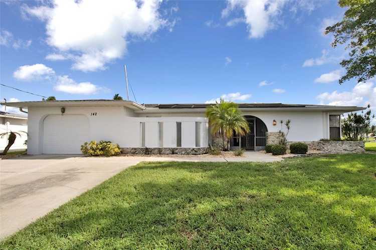 142 Leland St SE Port Charlotte, FL 33952