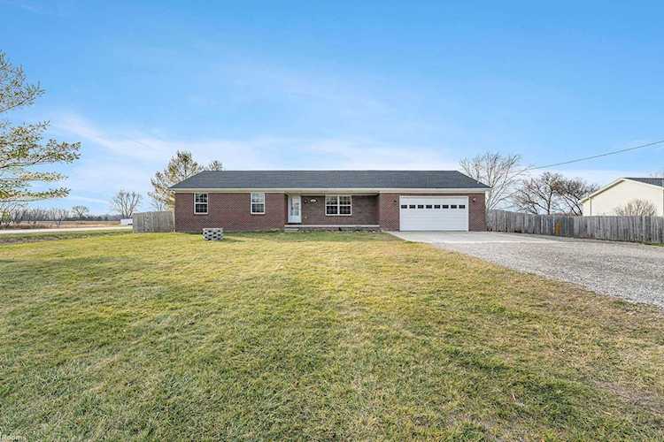 2135 Sperry Rd, Berlin, MI 48002 in Village Of Belle River|St. Clair MLS# 50097094 Photo 1
