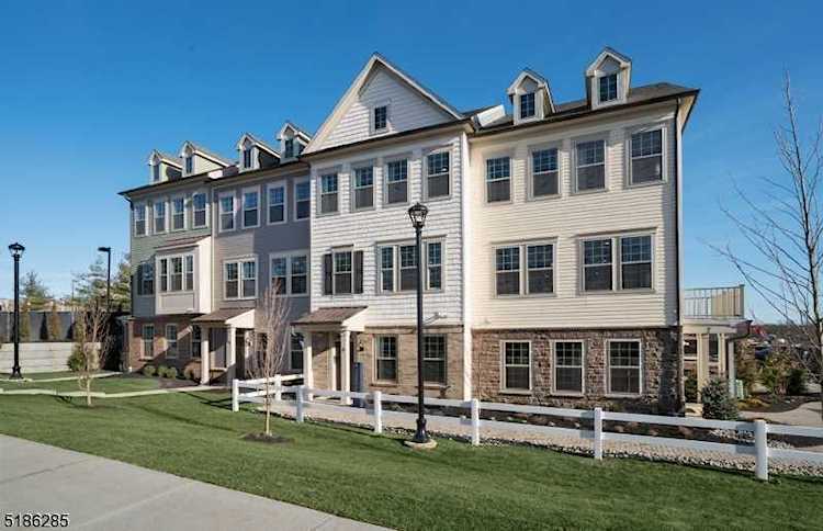 7 Ambrosia Court Livingston Twp., NJ Photo 1