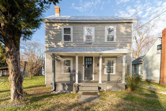 220 W Gale Street Edenton, NC 27932