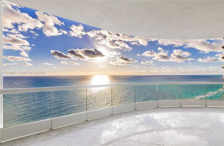 16051 Collins Ave #3301 Sunny Isles Beach, FL 33160