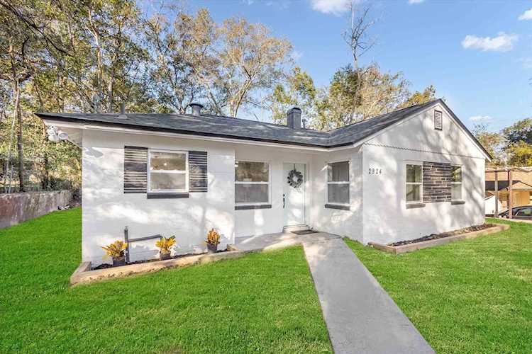 2924 Mock Dr Tallahassee, FL 32305 in Fairview Photo 1