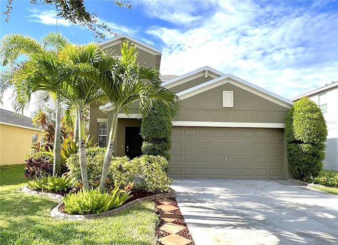 239 Cascade Bend Dr Ruskin, FL 33570