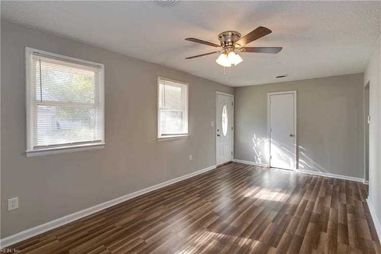 244 Gimbert Dr Virginia Beach, VA 23452 | MLS 10468555 Photo 1