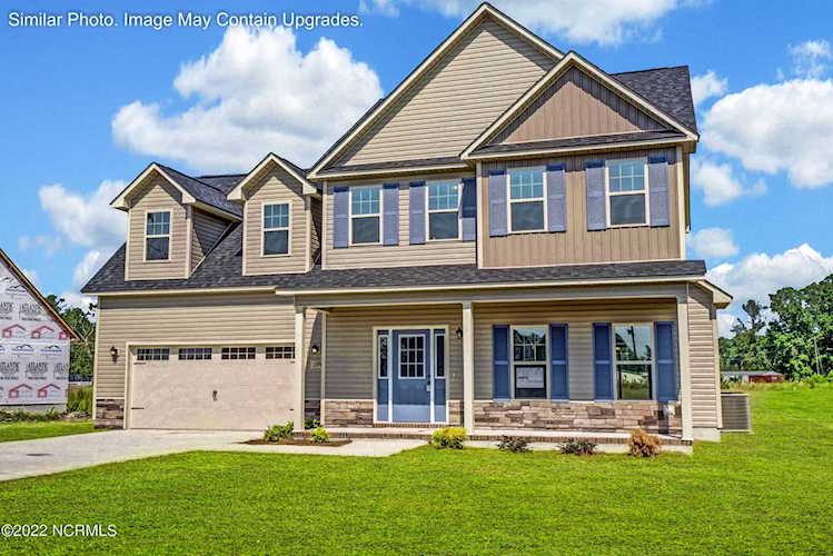 402 Christopher Columbus Terrace Jacksonville, NC 28540 | MLS 100360421 Photo 1