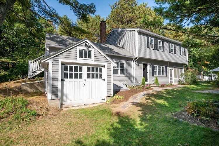 35 Wethersfield Street Rowley, MA 01969 | MLS 73047717 Photo 1