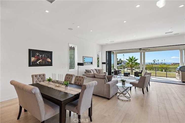 20 Ocean Place Seal Beach, CA 90740