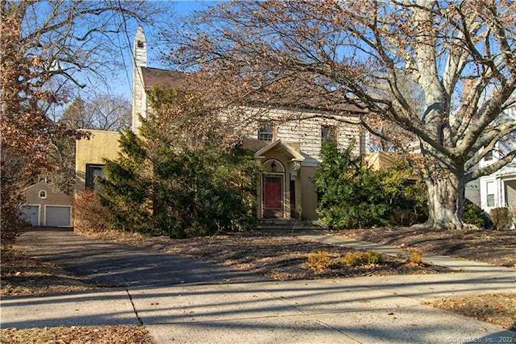 674 Whitney Avenue New Haven, CT 06511