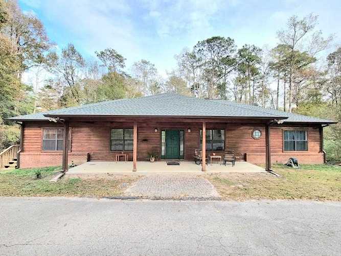 5055 Valley Farm Rd Tallahassee, FL 32303-8231